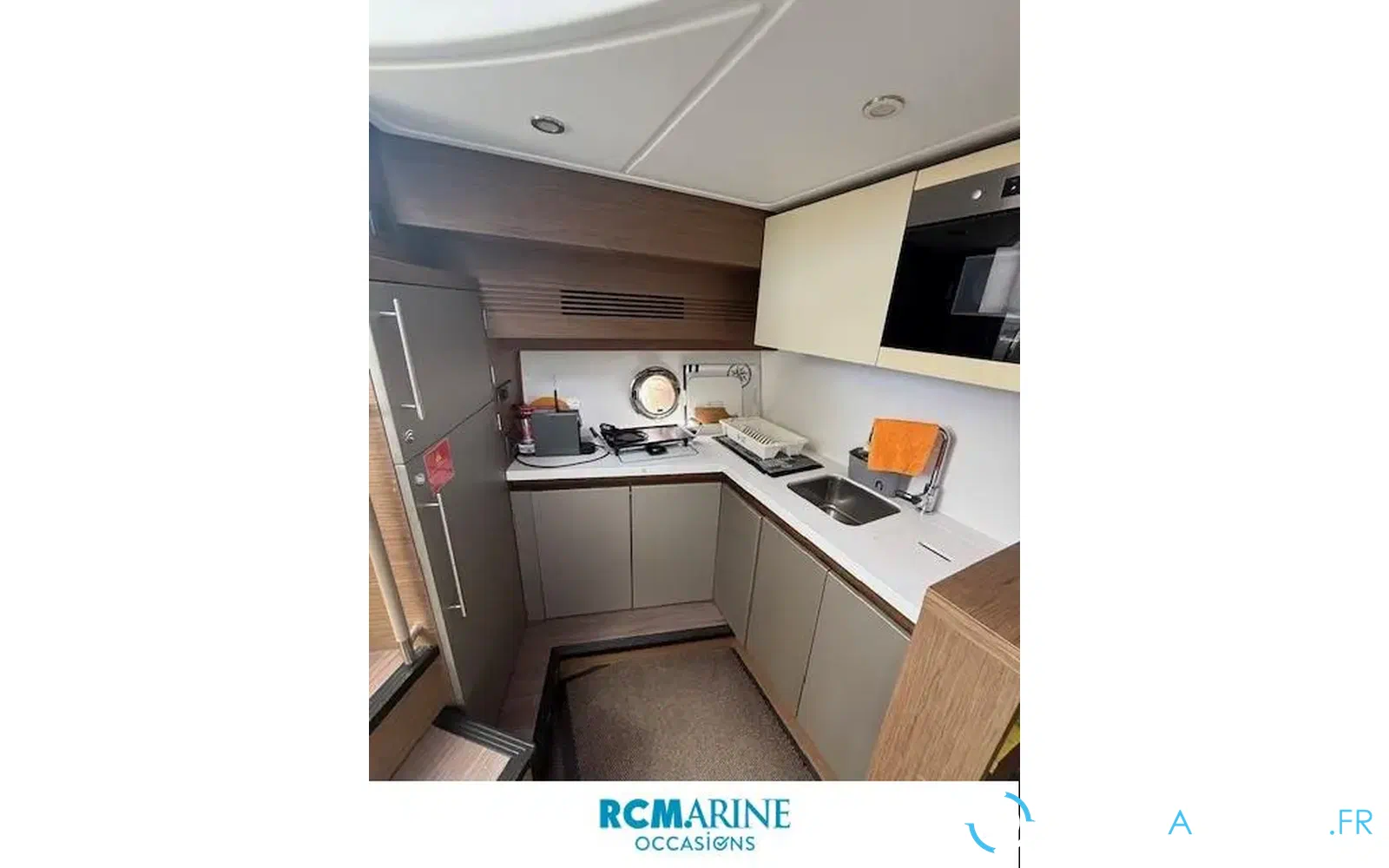 slider 10 Beneteau Gran Turismo 46