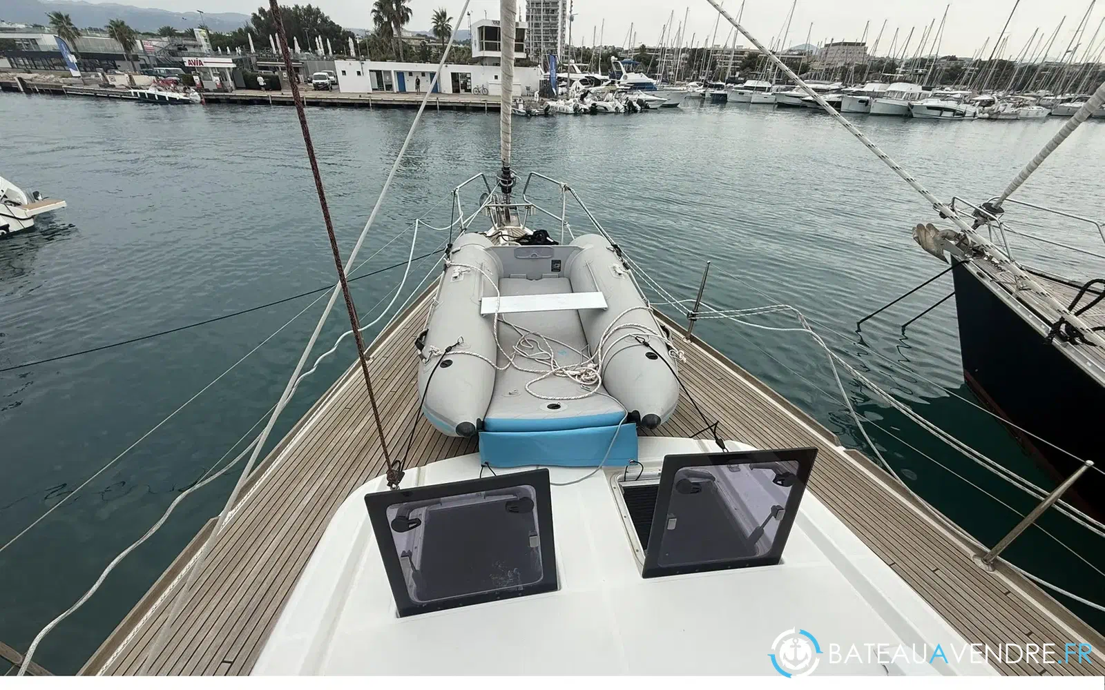 slider 7 Beneteau Oceanis 48