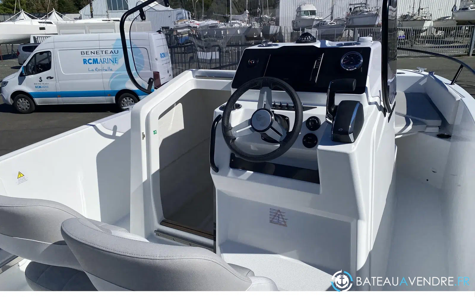 slider 3 Beneteau Flyer 7 SPACEdeck