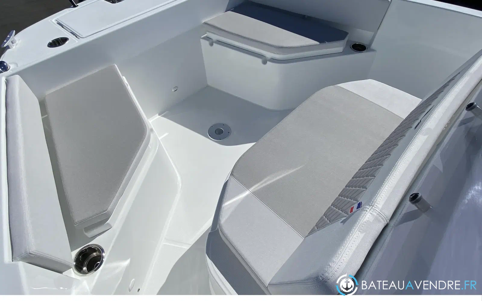 slider 6 Beneteau Flyer 7 SPACEdeck