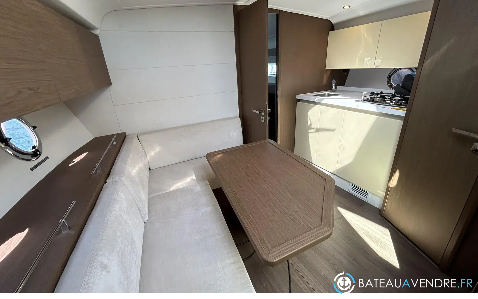 slider 11 Beneteau Gran Turismo 40