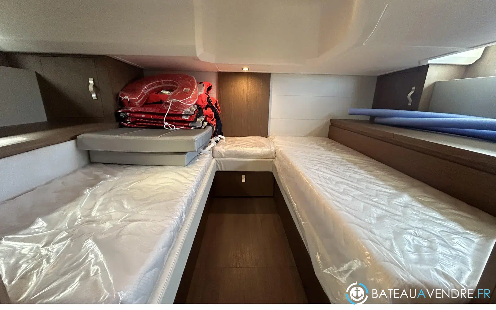 slider 14 Beneteau Gran Turismo 40