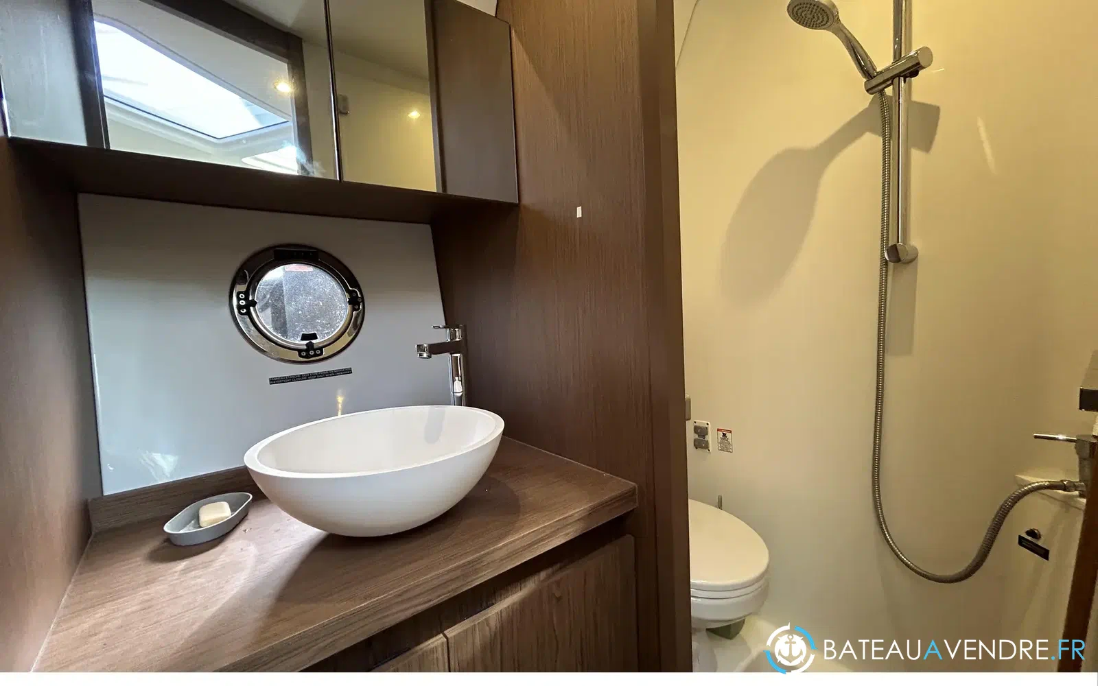 slider 16 Beneteau Gran Turismo 40