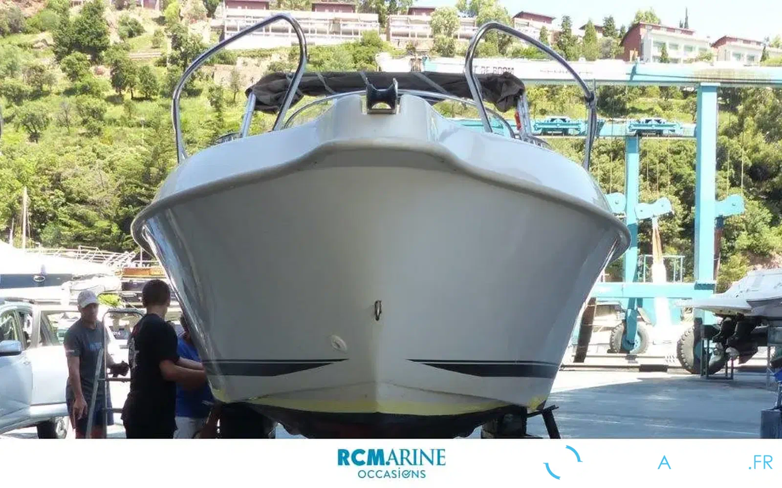 slider 4 B2 Marine Cap Ferret 522 Open