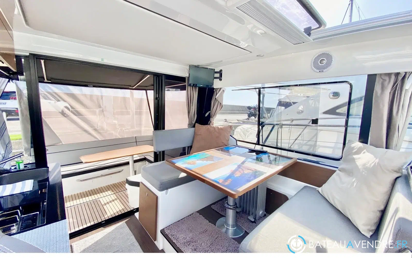 slider 6 Jeanneau Merry Fisher 1095