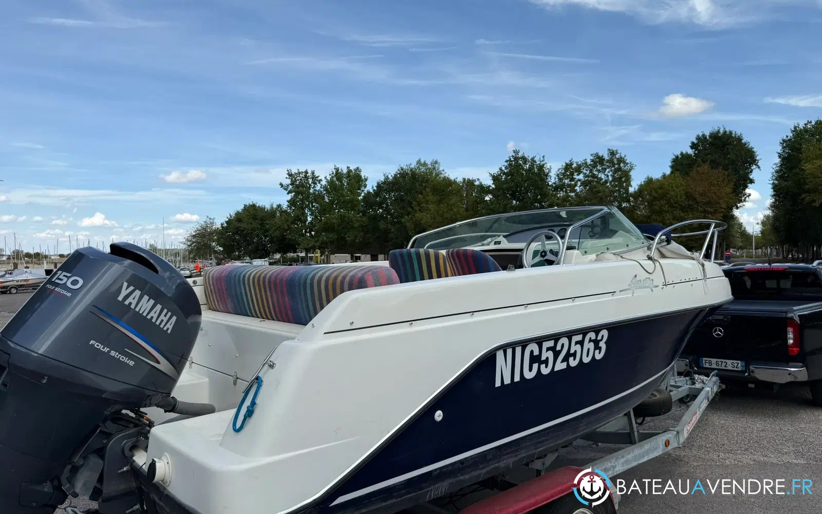 slider 1 Kelt Azura 600 Cabin