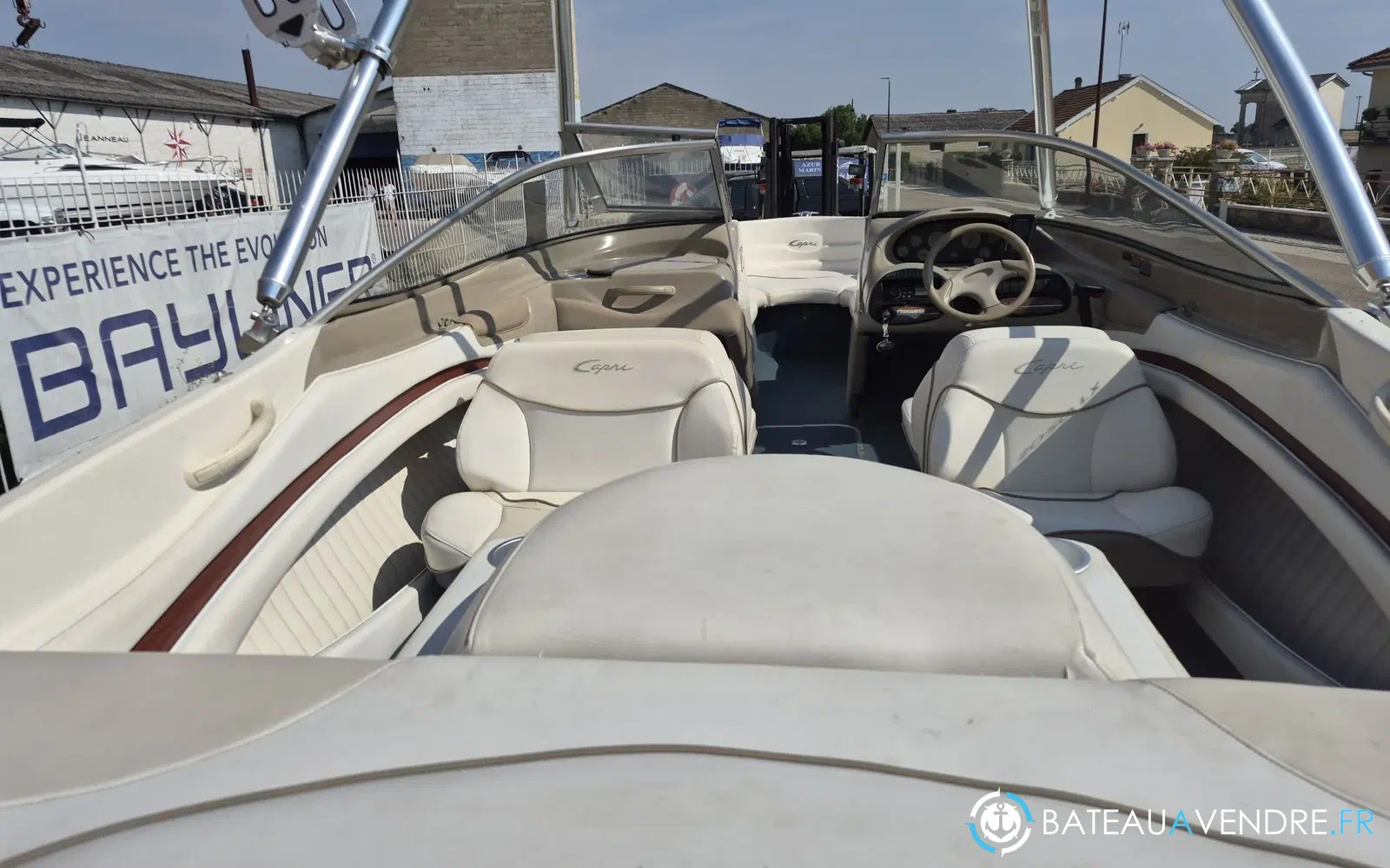 slider 3 Bayliner Capri 2050