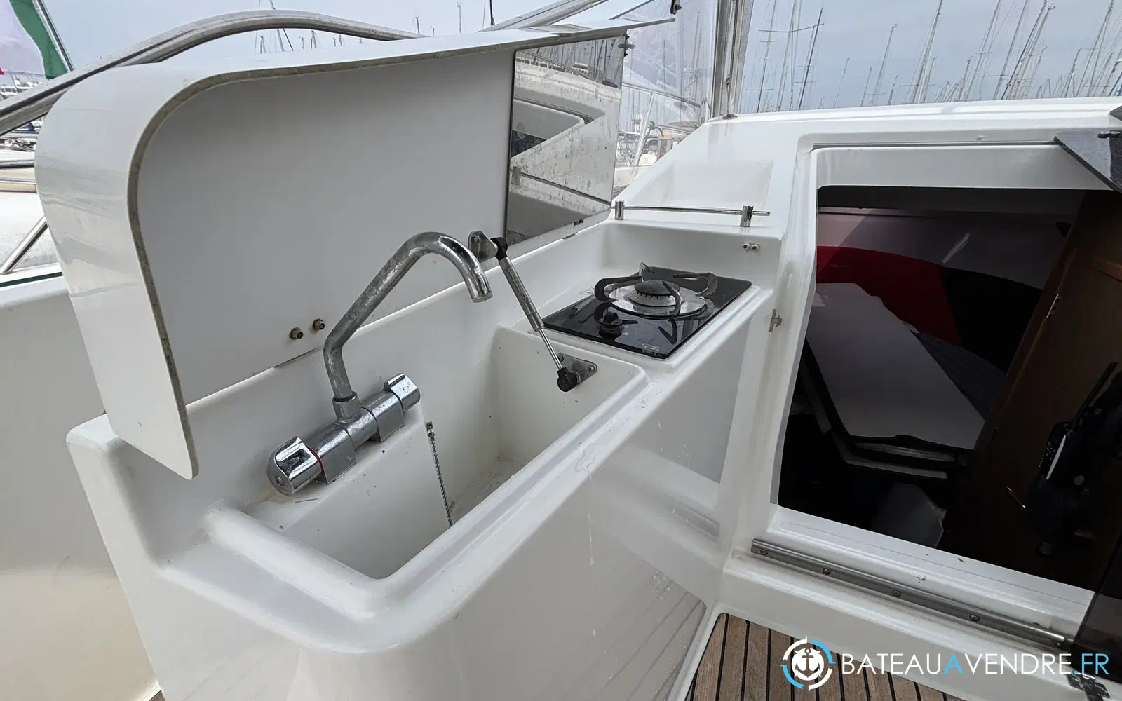 slider 9 Beneteau Flyer 8.8 SUNdeck