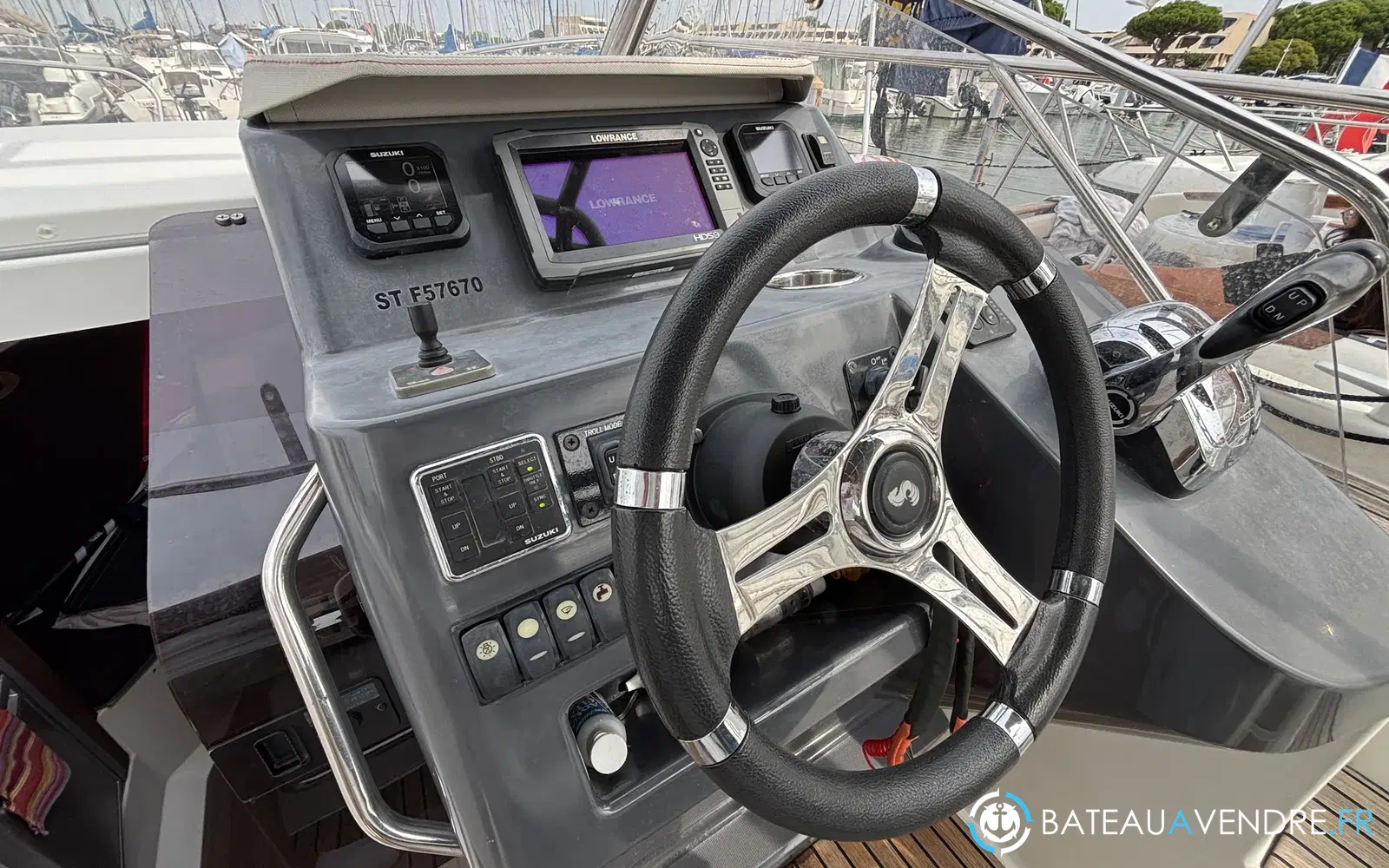 slider 6 Beneteau Flyer 8.8 SUNdeck
