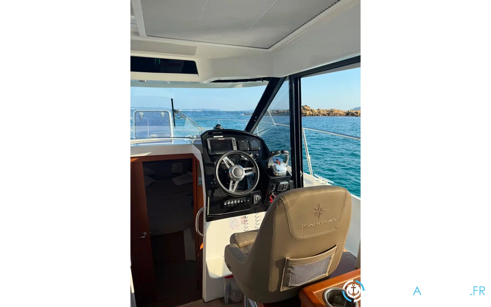 slider 8 Jeanneau Merry Fisher 895