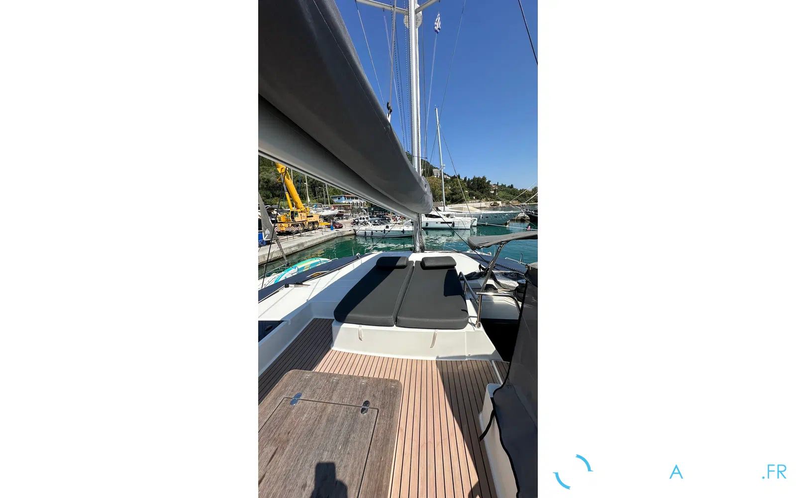 slider 9 Fountaine Pajot Aura 51