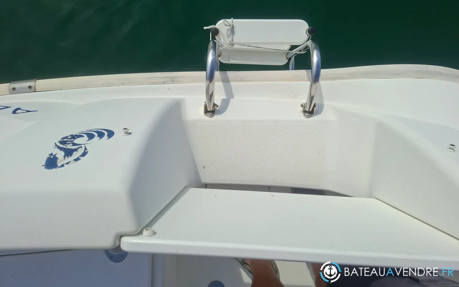 slider 8 Beneteau Antares 7