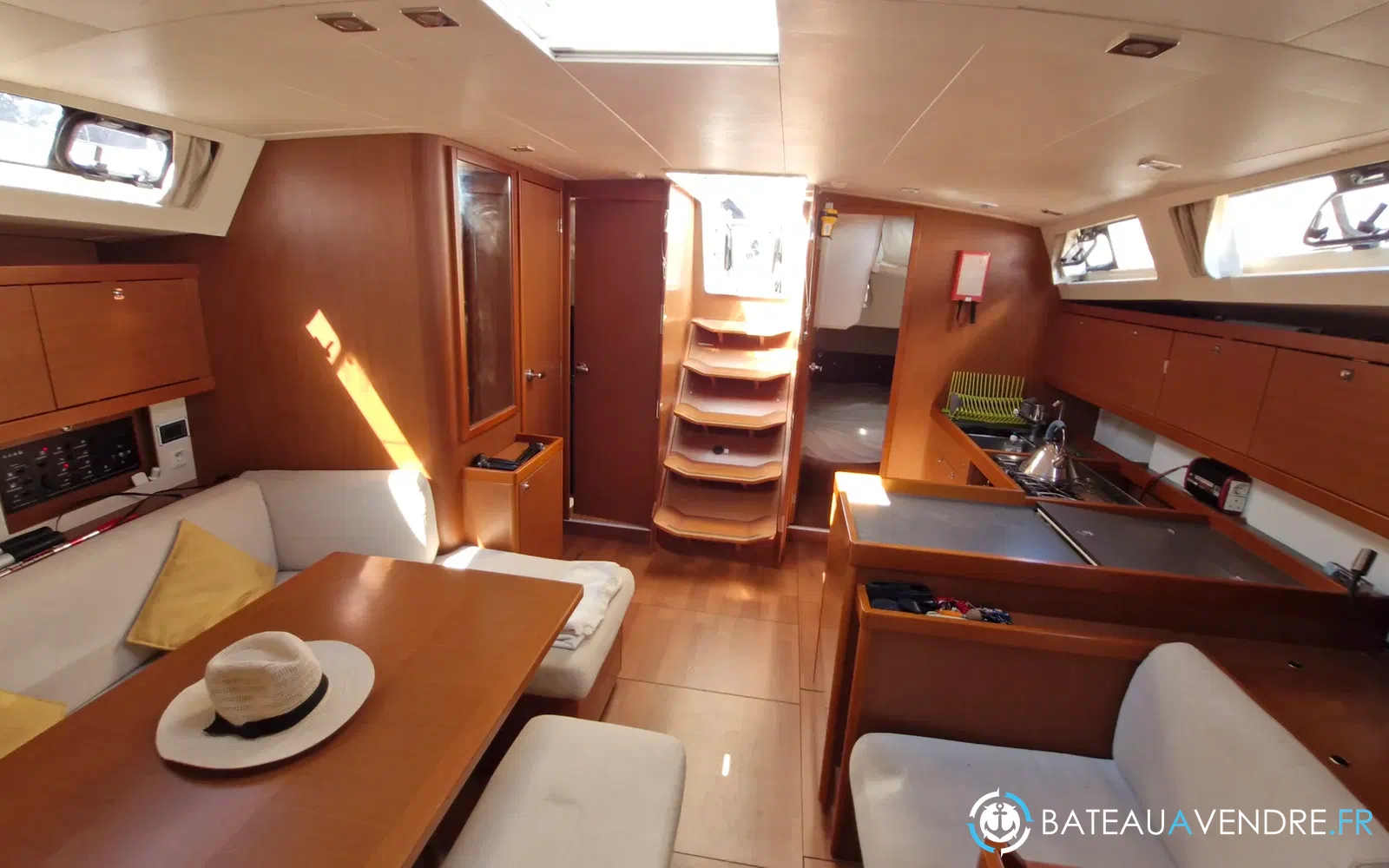 slider 9 Beneteau Oceanis 45