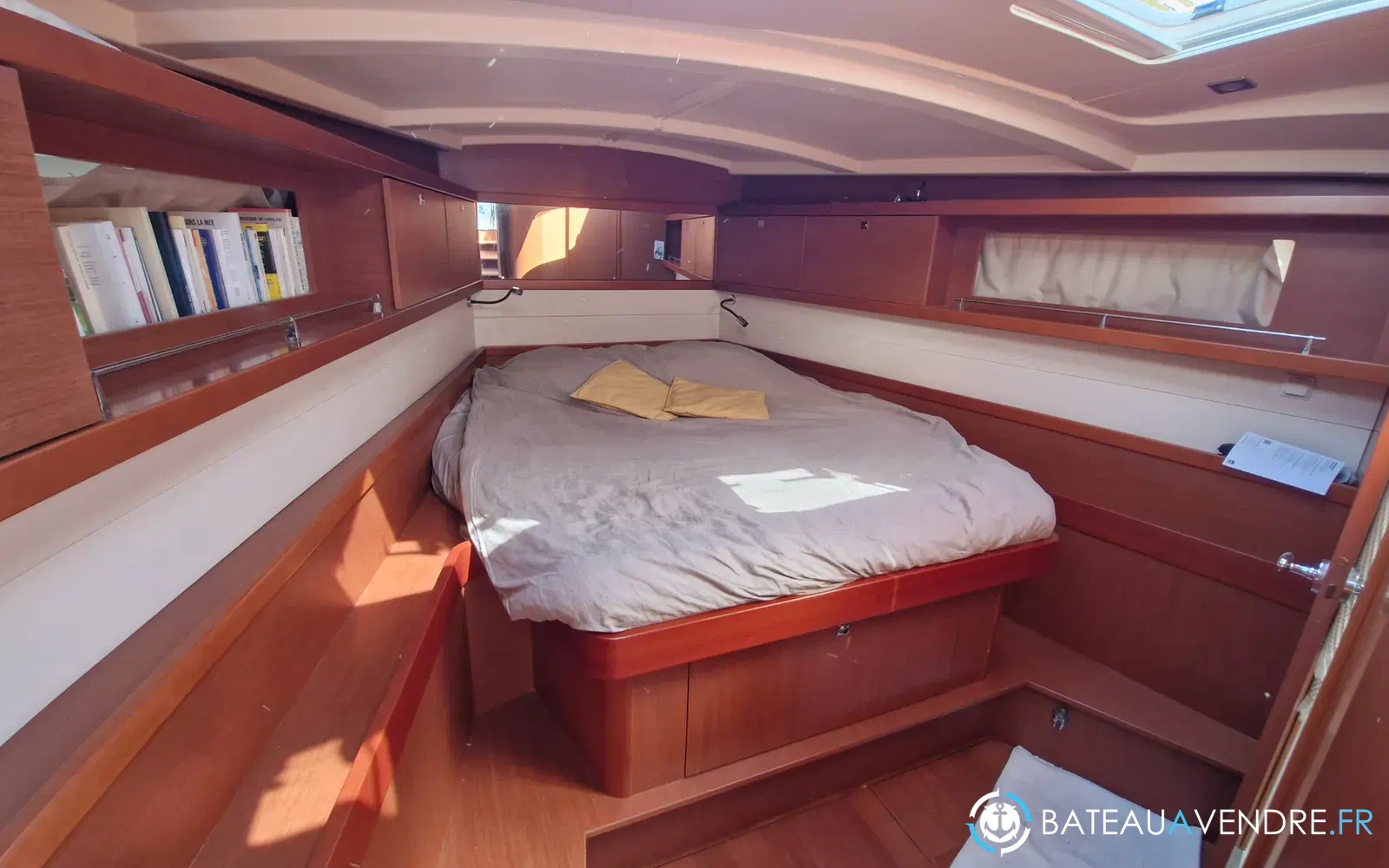 slider 10 Beneteau Oceanis 45