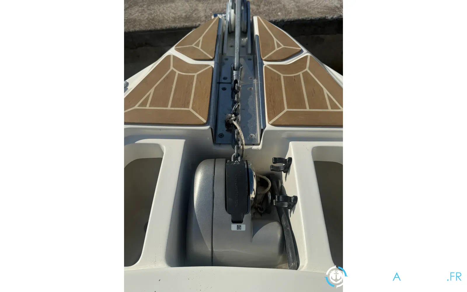 slider 16 Capelli Tempest 700 Luxe