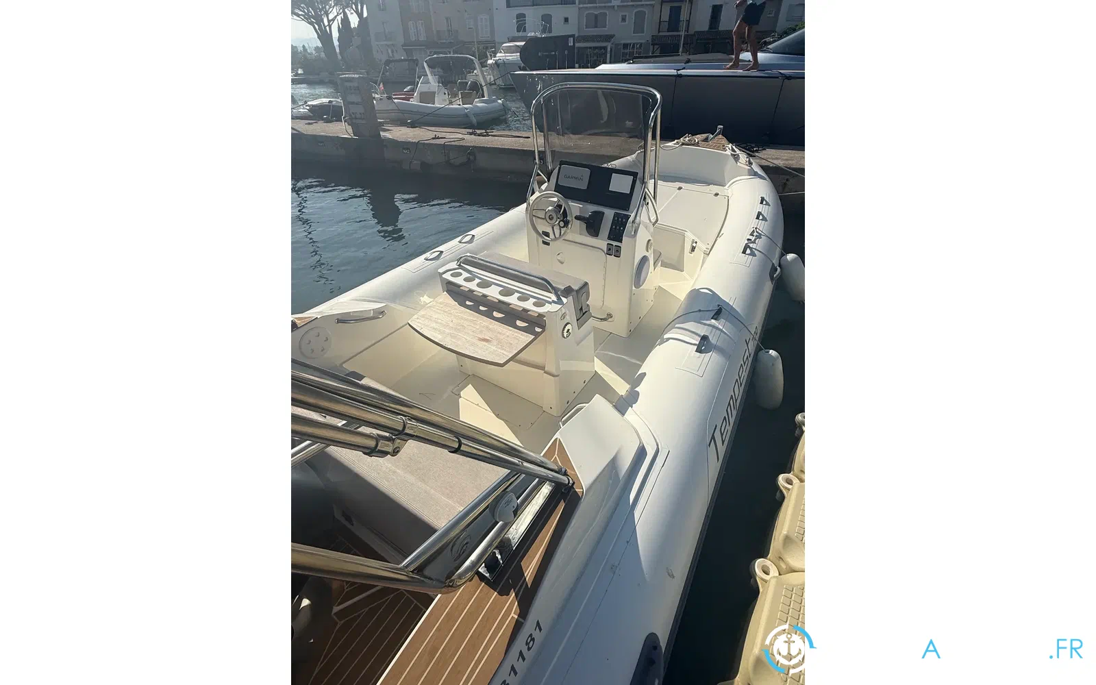 slider 17 Capelli Tempest 700 Luxe
