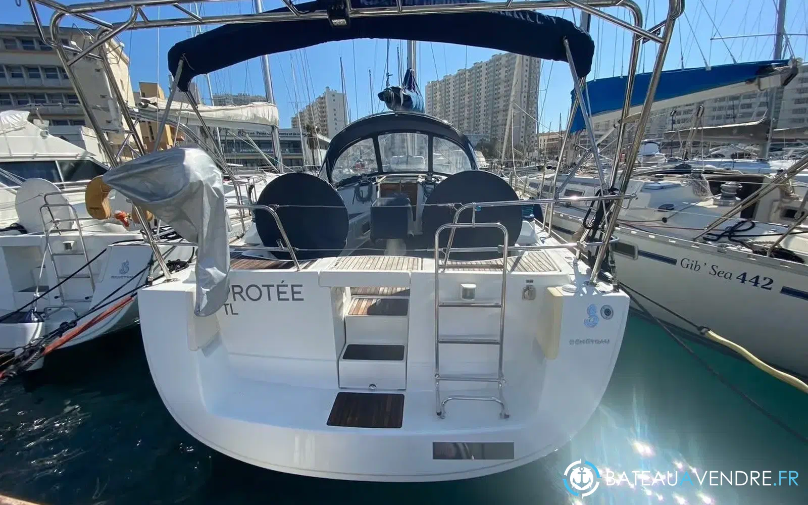 slider 7 Beneteau Oceanis 43
