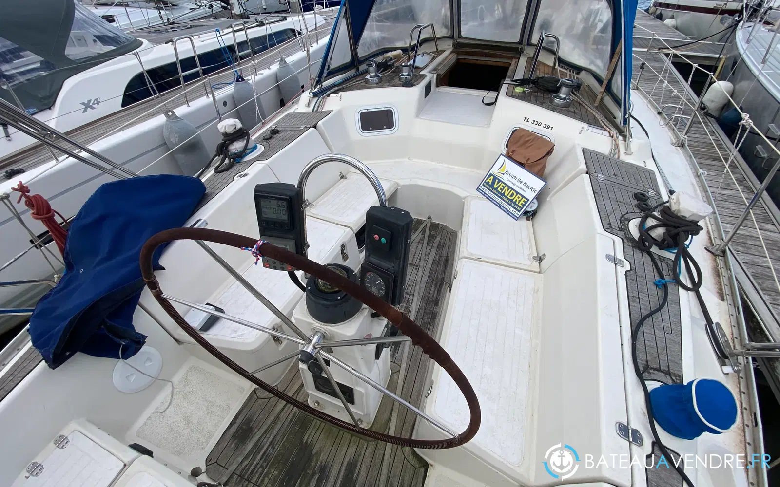 slider 7 Bavaria 390 Lagoon