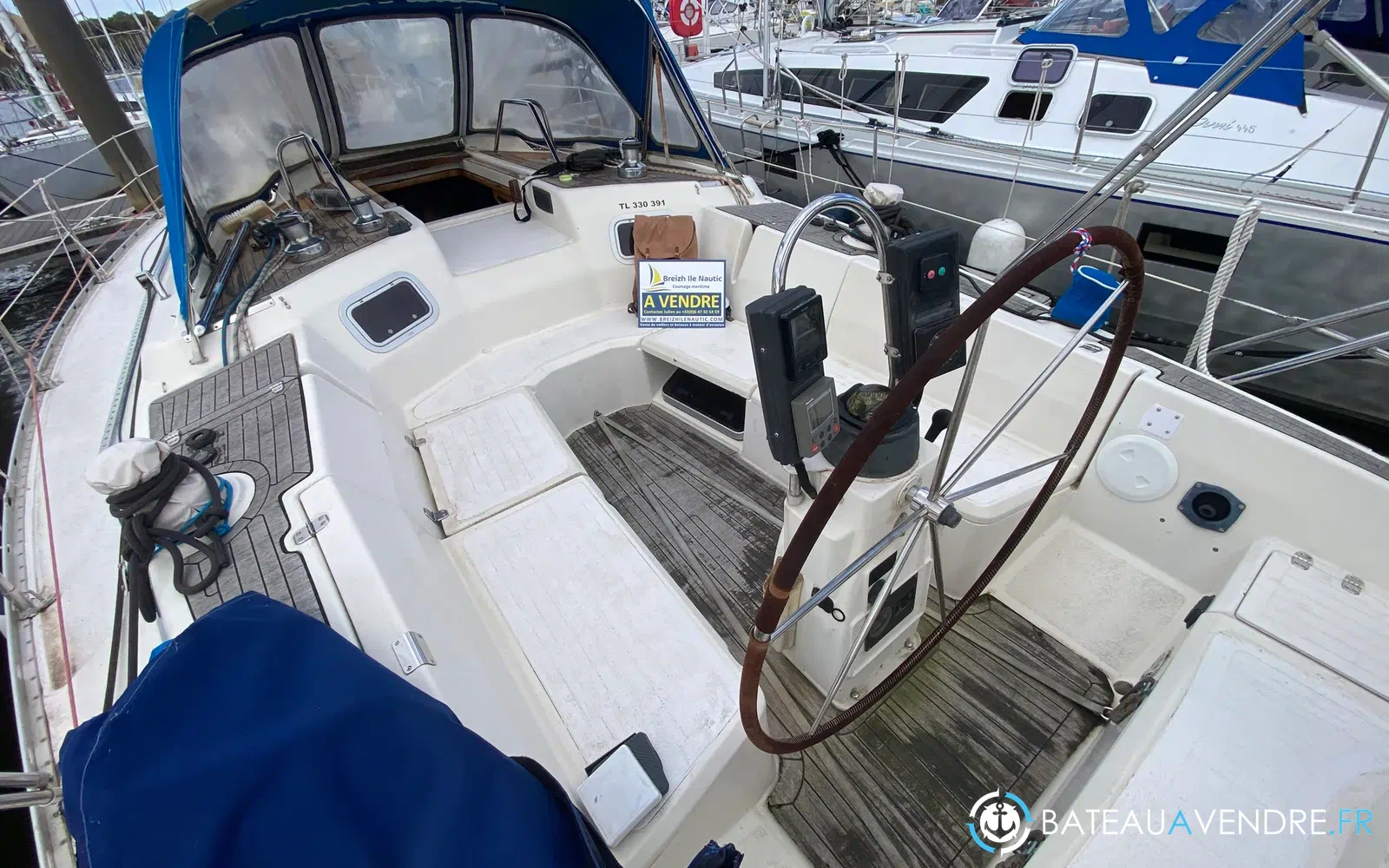 slider 8 Bavaria 390 Lagoon