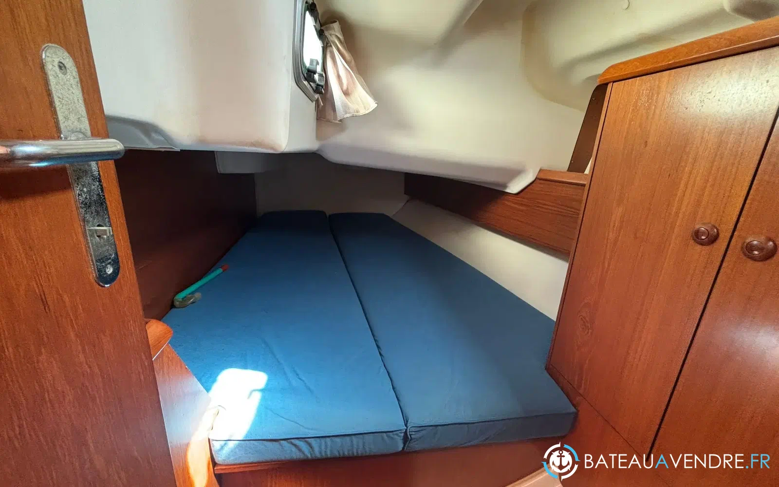 slider 18 Jeanneau Sun Fast 37
