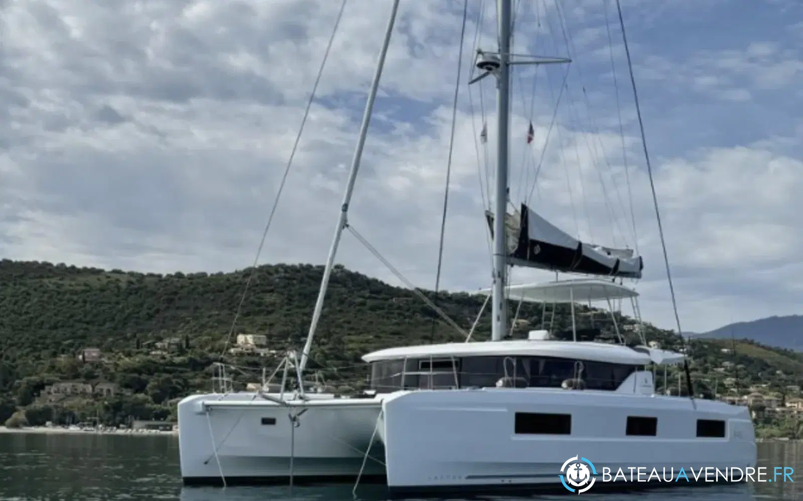 slider 18 Lagoon 46