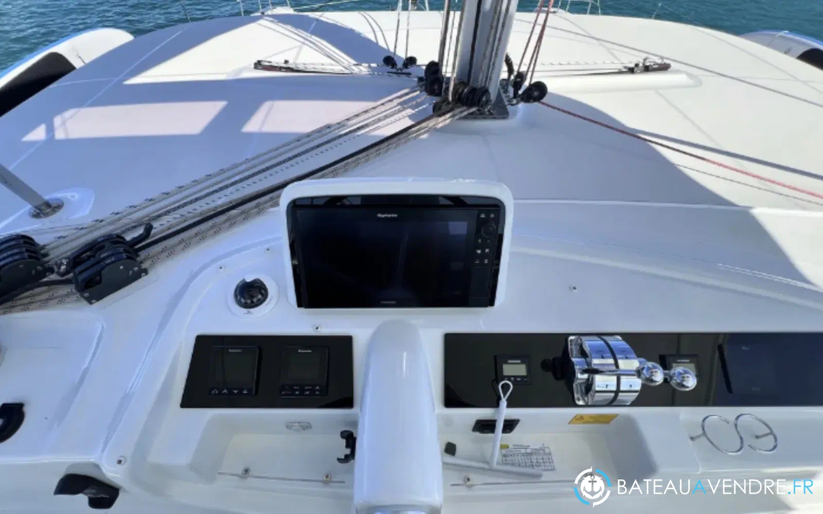 slider 23 Lagoon 46