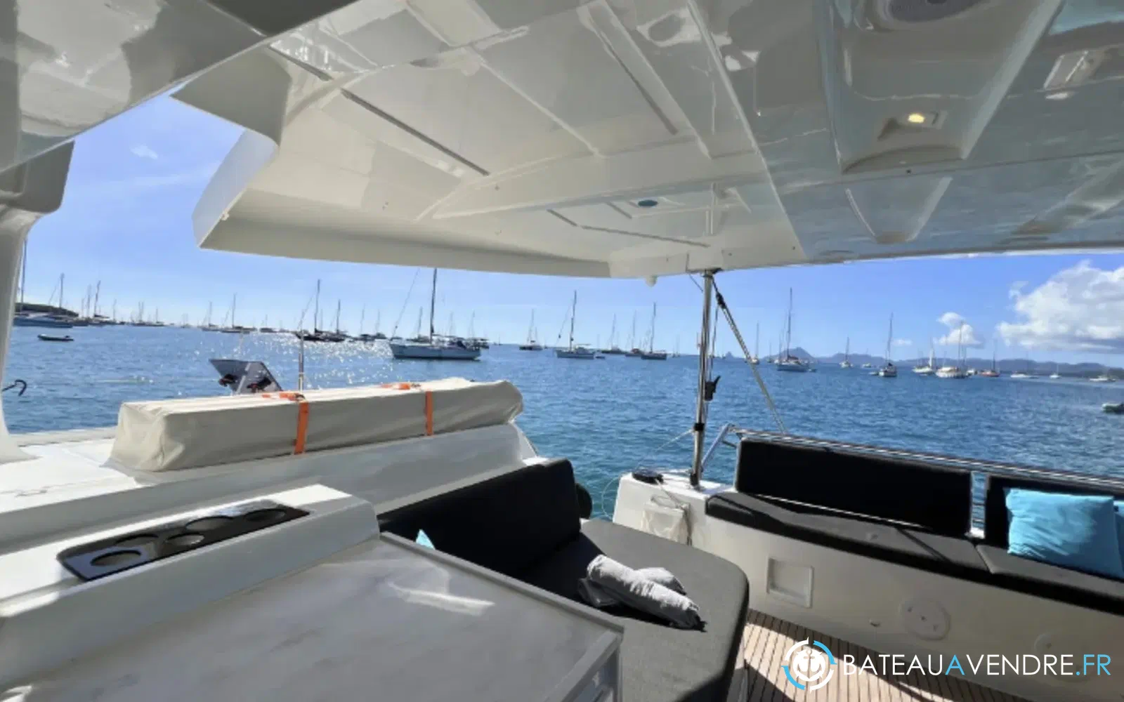 slider 26 Lagoon 46