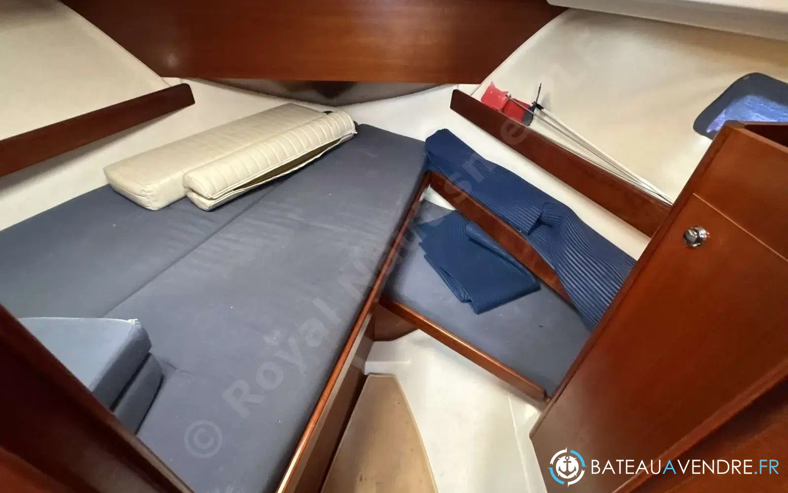 slider 17 Beneteau Antares Serie 9