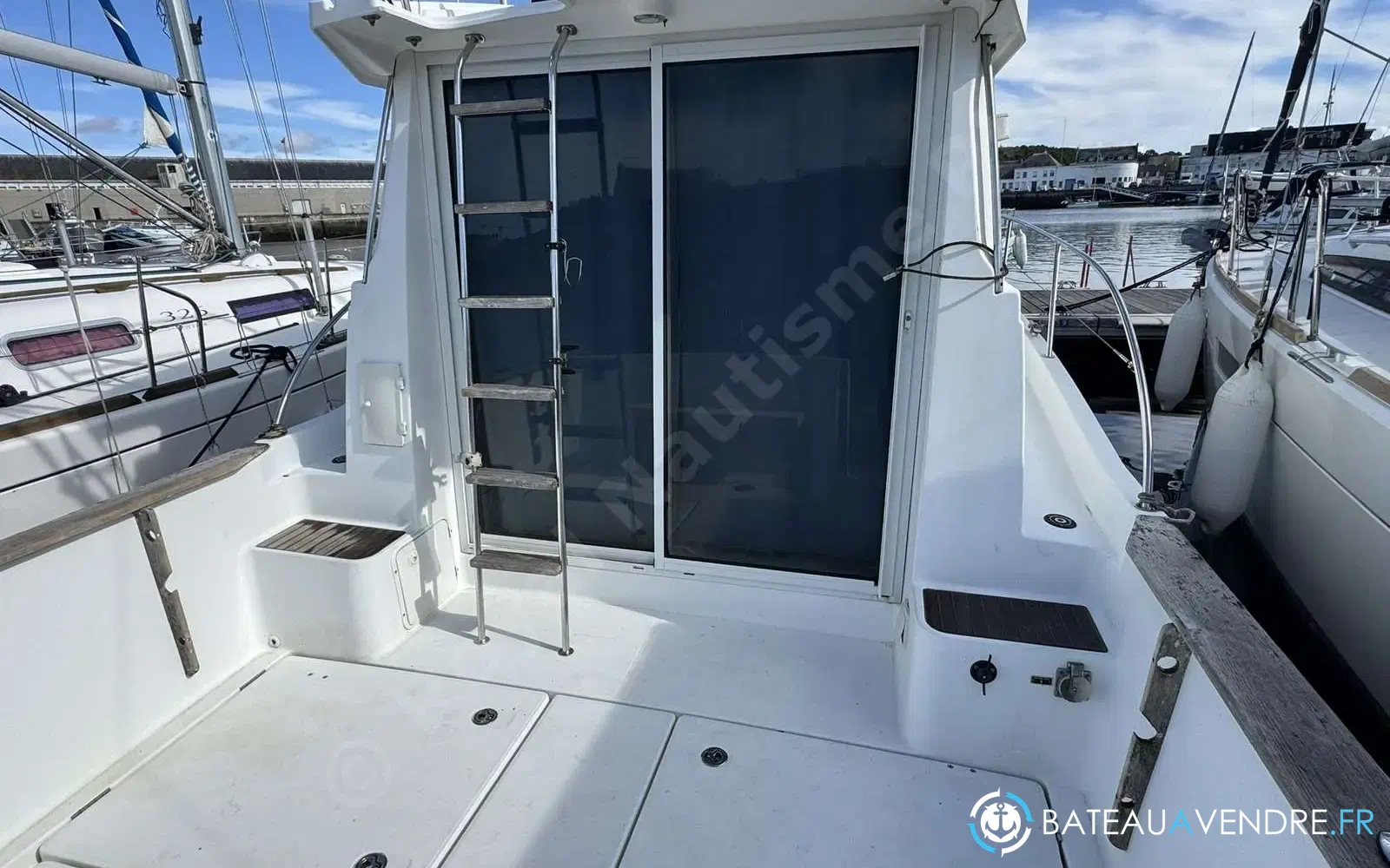 slider 4 Beneteau Antares Serie 9