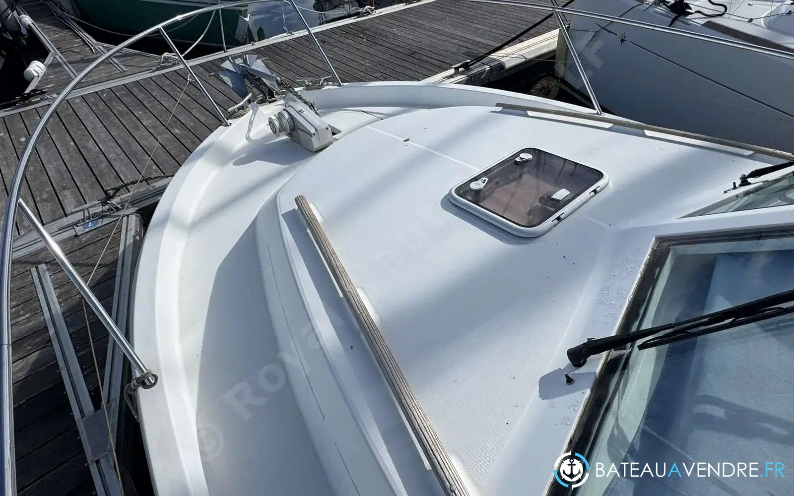 slider 6 Beneteau Antares Serie 9