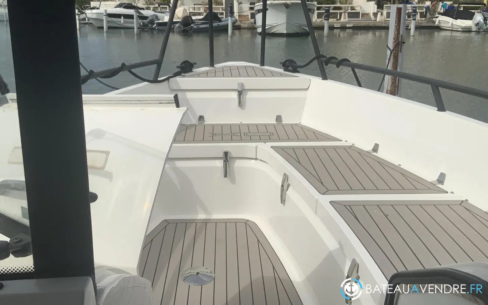 slider 6 XO Boats XO 270 RS Cabin