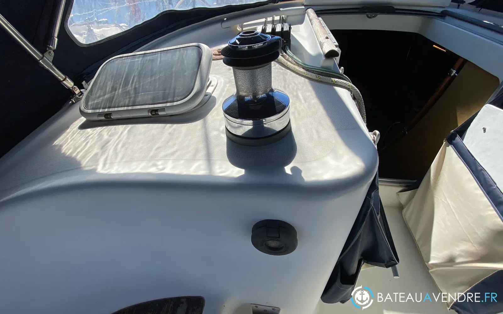 slider 22 Beneteau Oceanis 411 Celebration