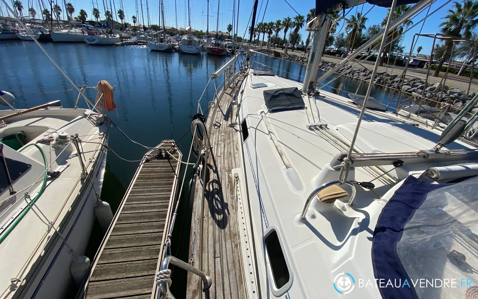slider 23 Beneteau Oceanis 411 Celebration