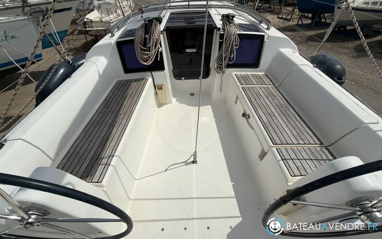 slider 4 Dufour 310 Grand Large