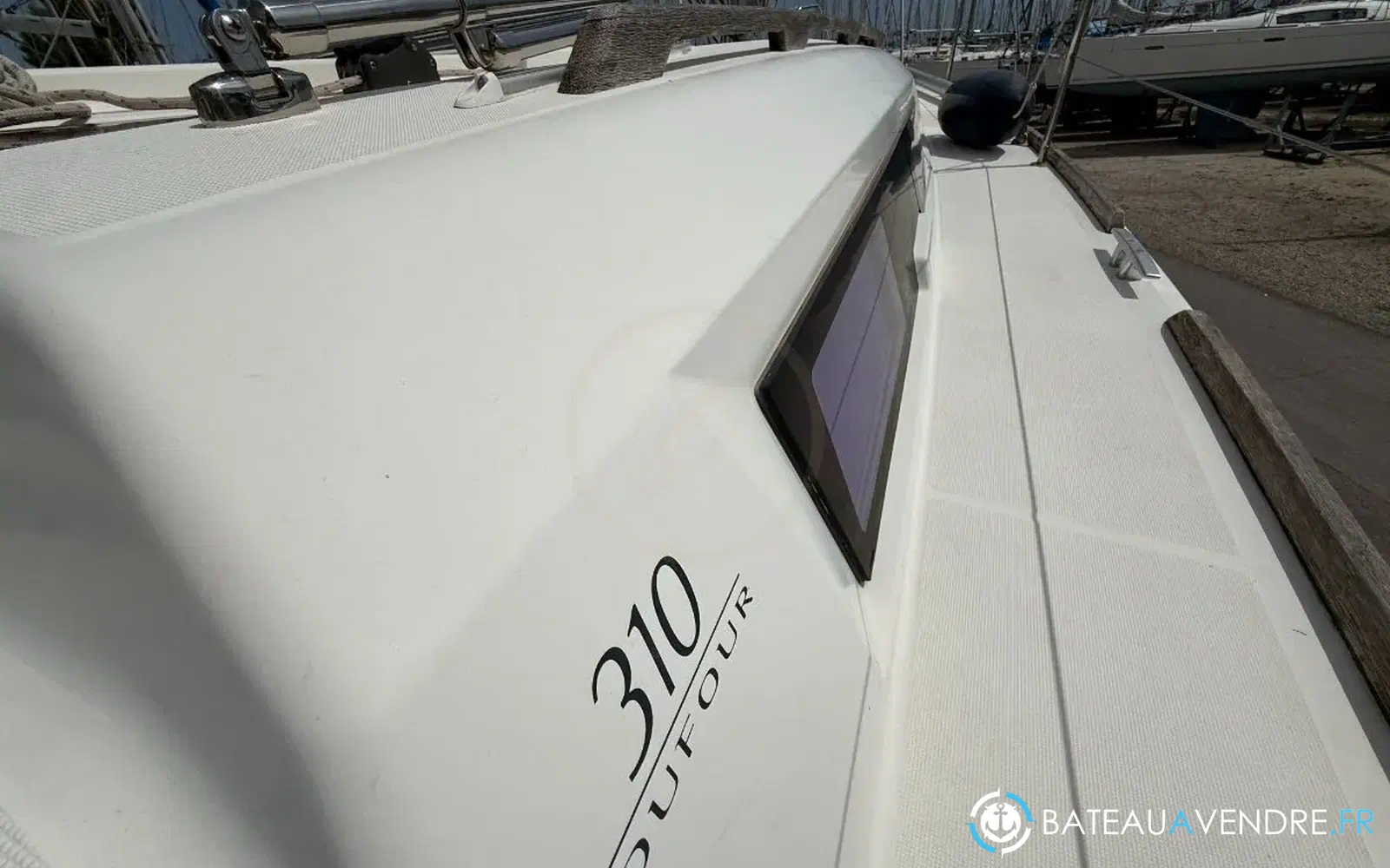 slider 7 Dufour 310 Grand Large