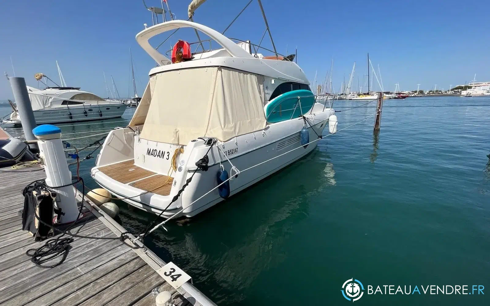 slider 11 Jeanneau Prestige 36 Fly