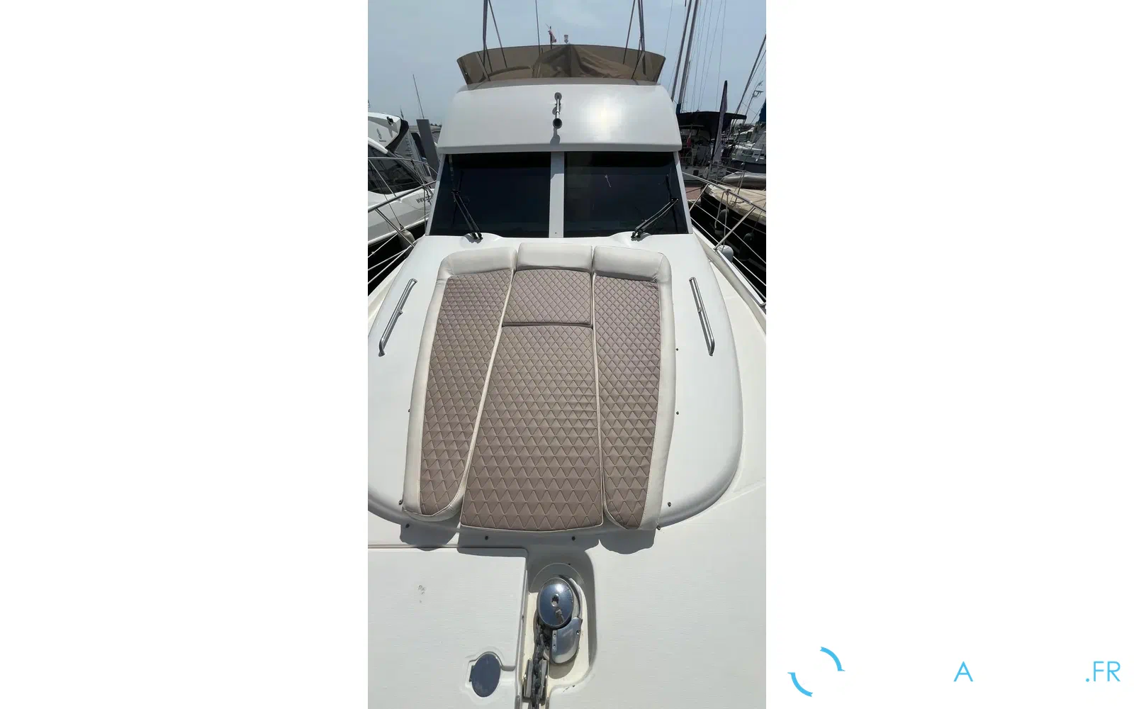 slider 18 Jeanneau Prestige 36 Fly