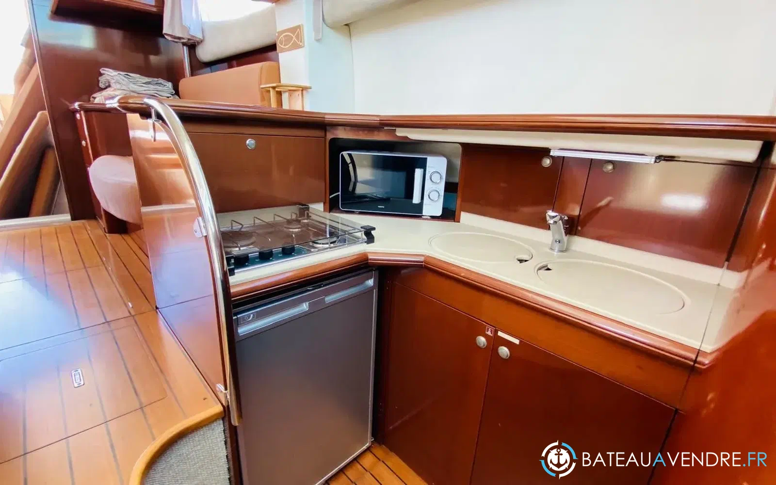 slider 9 Jeanneau Prestige 36 Fly