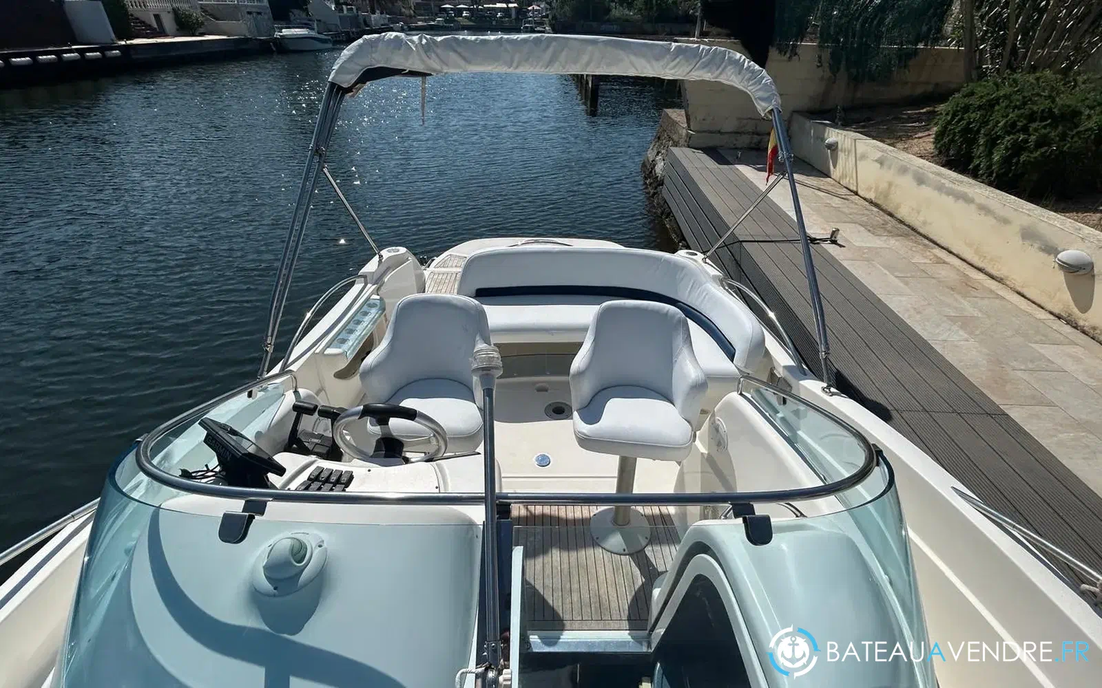 slider 6 Rio Yachts 850 Cruiser