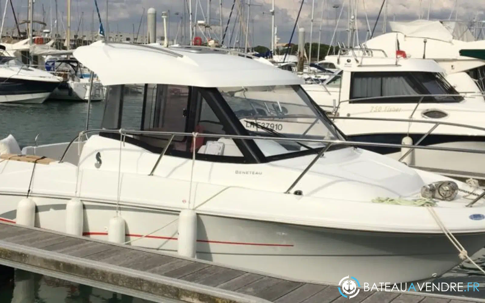 slider 1 Beneteau Antares 580 HB