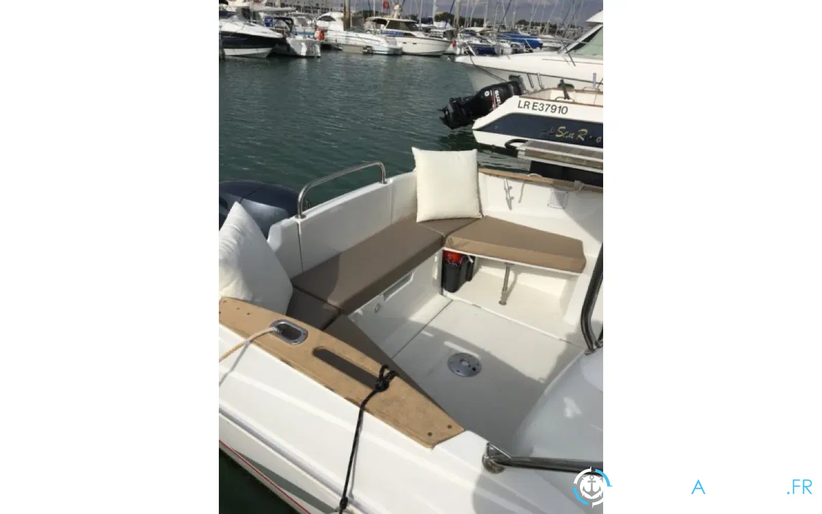 slider 3 Beneteau Antares 580 HB