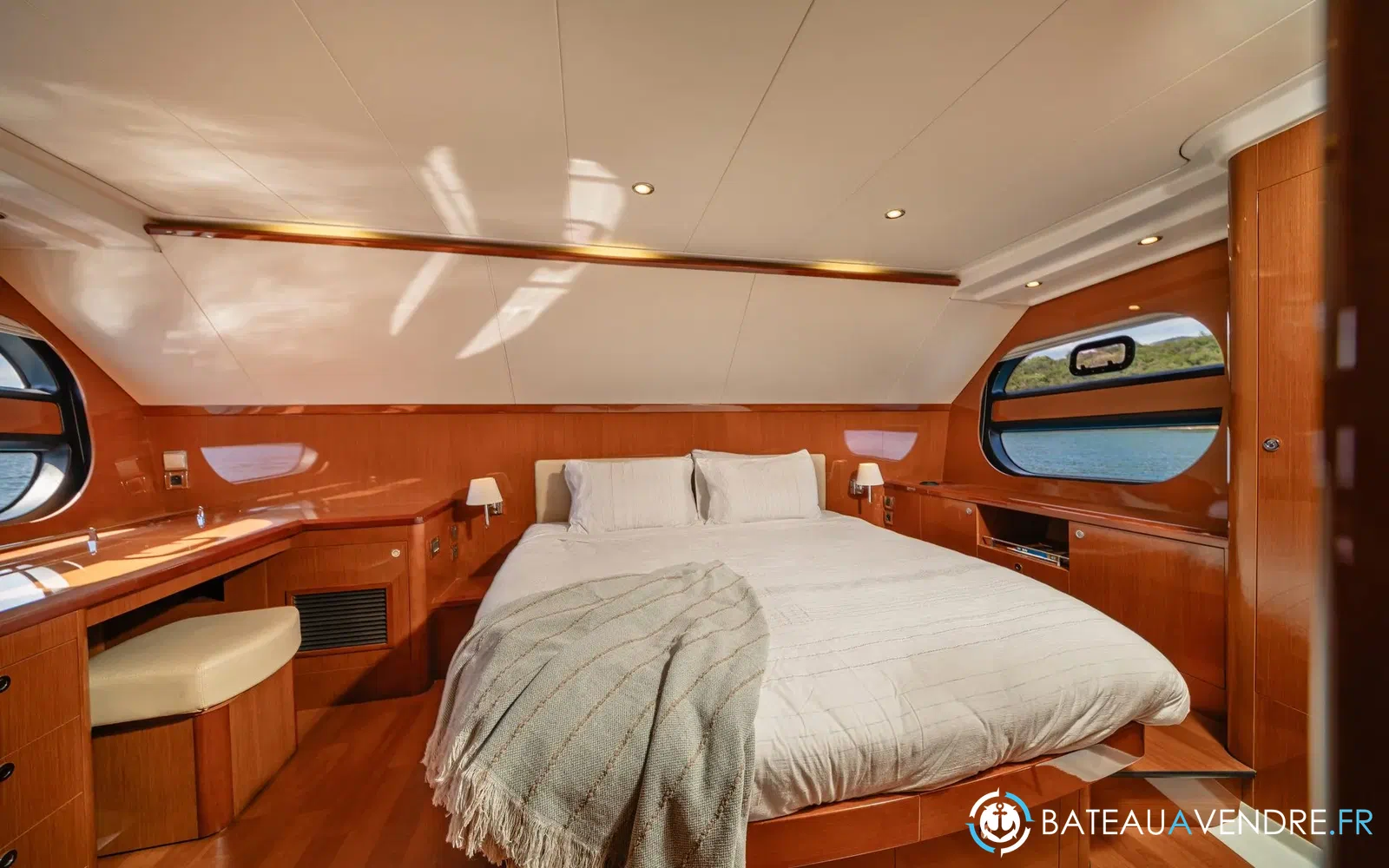 slider 27 Beneteau Swift Trawler 52