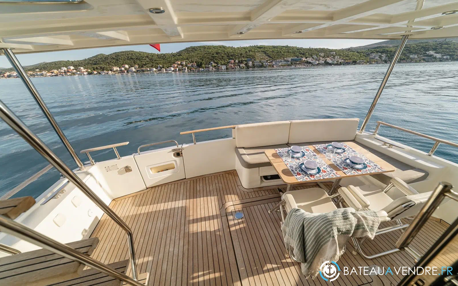 slider 8 Beneteau Swift Trawler 52