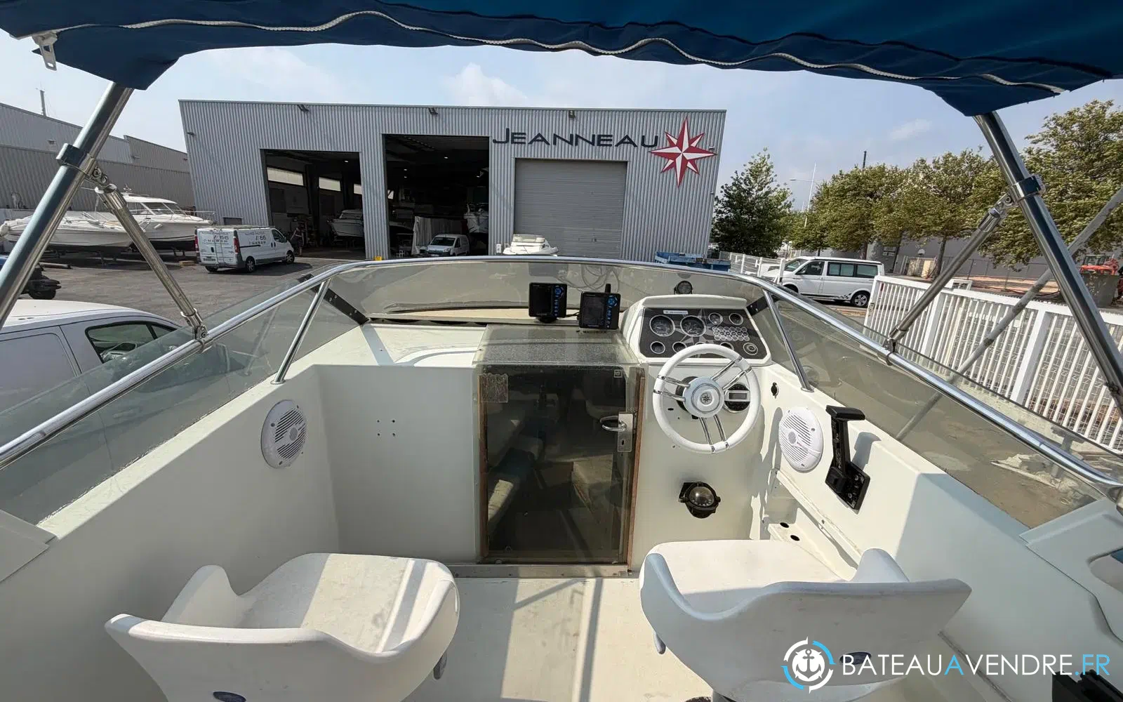 slider 5 Jeanneau Leader 650 Performance