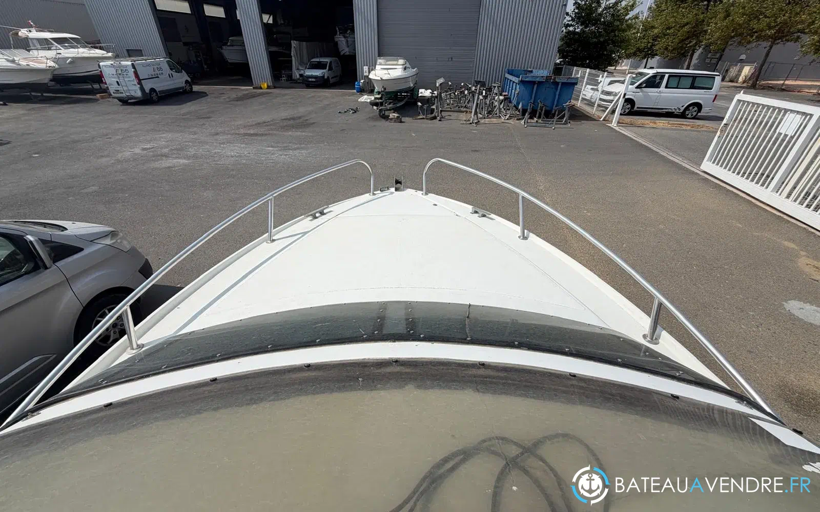 slider 12 Jeanneau Leader 650 Performance