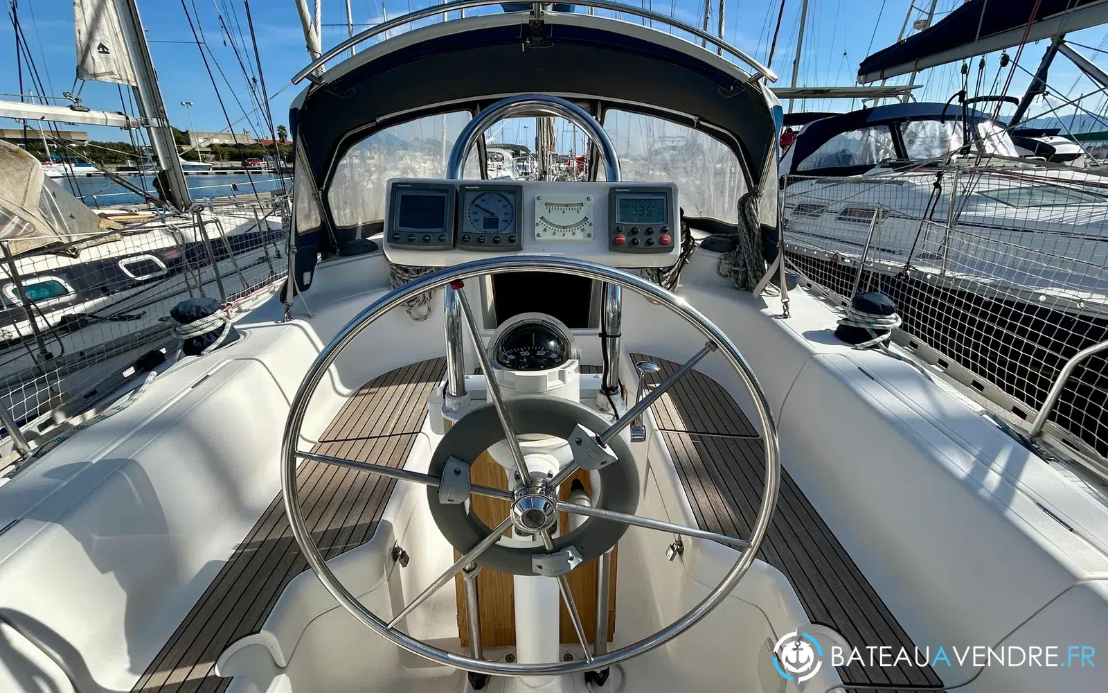 slider 14 Dufour 36 CLASSIC