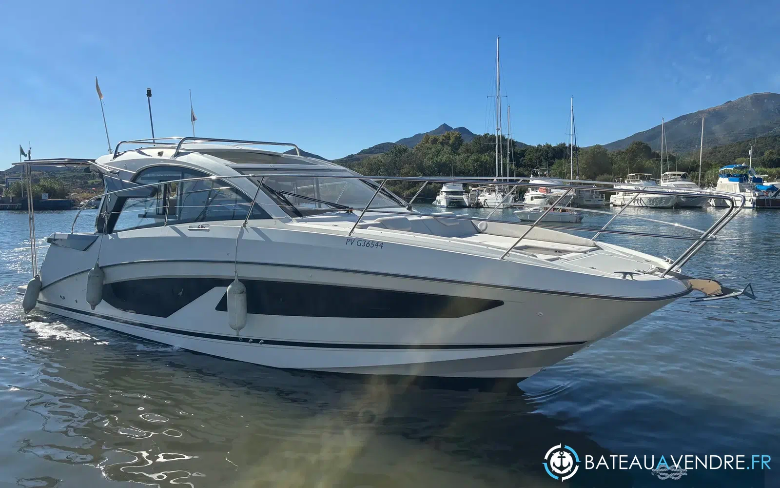 slider 34 Beneteau Gran Turismo 36