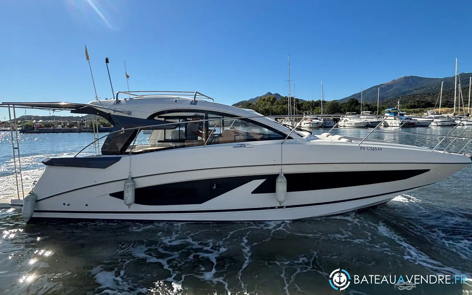 slider 35 Beneteau Gran Turismo 36
