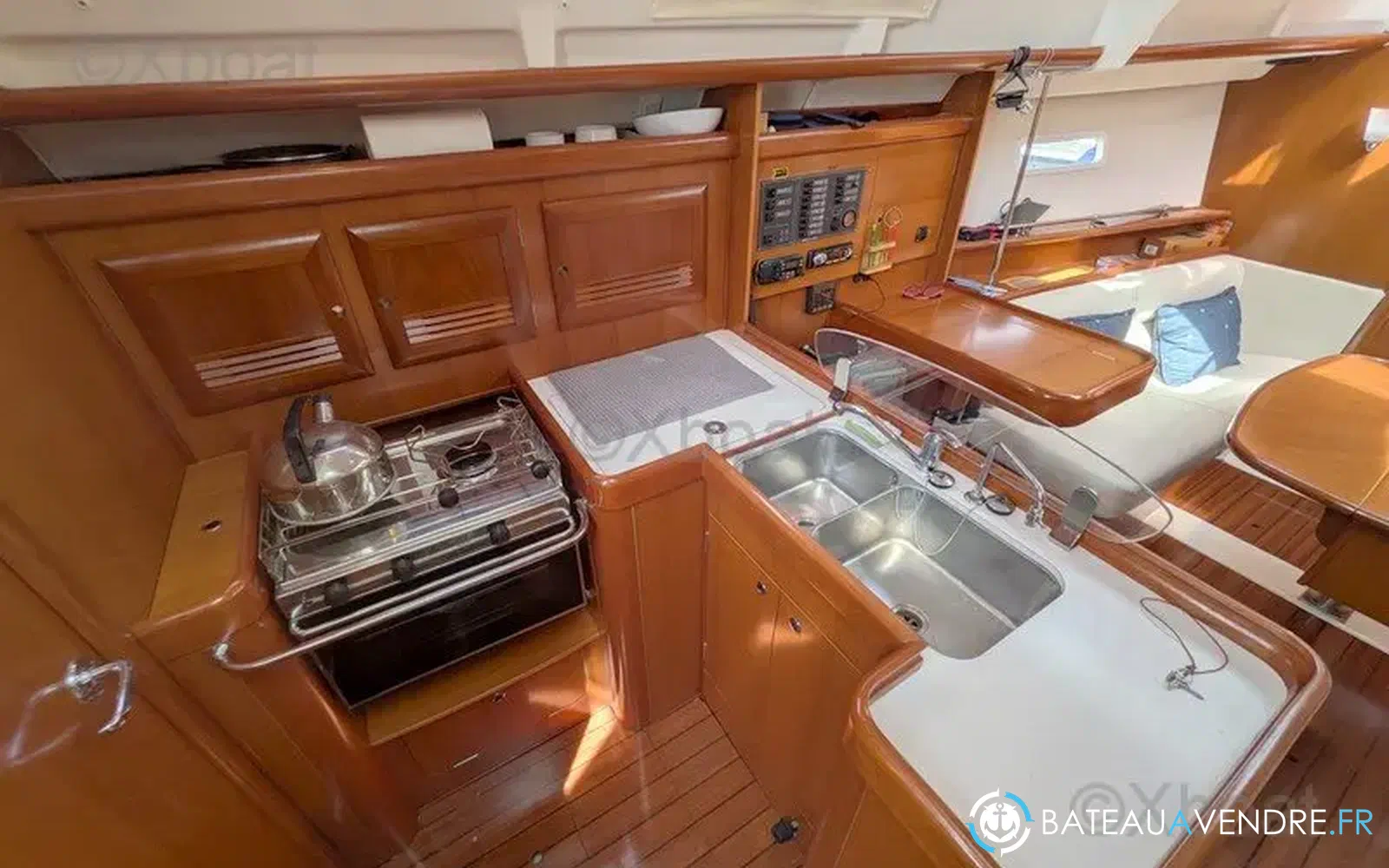 slider 10 Beneteau Oceanis 373 Clipper