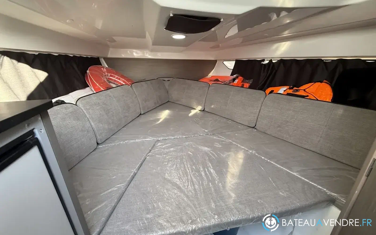 slider 14 Beneteau Flyer 8 SUNdeck